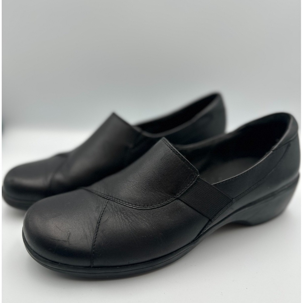 Clarks GRASP Black Leather Slip On Work Comfort Loafers Clogs Women's Size 11 M
